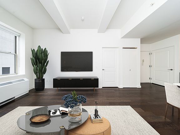 3rd image of 116 John St APT 2710