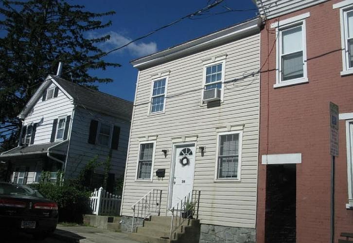 1st image of 34 N 2nd St