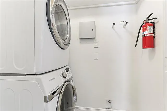 2909 Ivy Pl — Photo 13