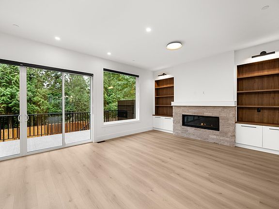 3rd image of 12868 Sheldrake Ct