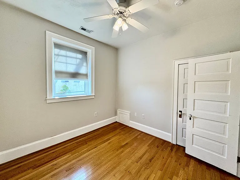 429 W York St #3A — Photo 45