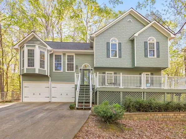 1013 Harbor Ct, Woodstock, GA 30189