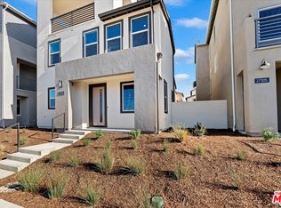 27311 Maverick Pl, Valencia, CA 91381