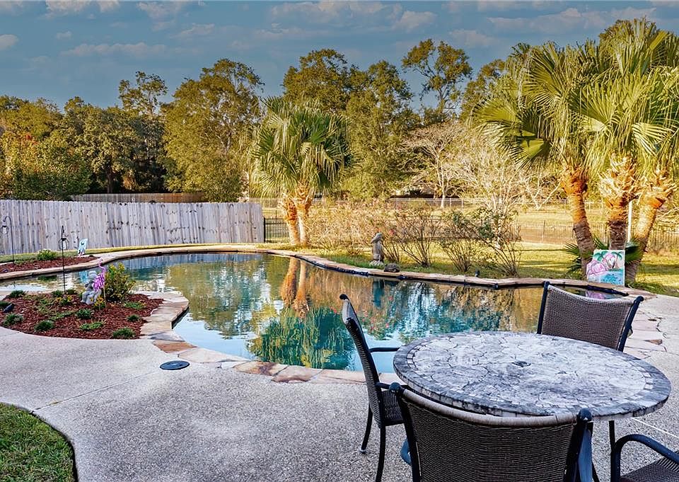 413 N Woodlake Way, Pearl River, LA 70452 Zillow