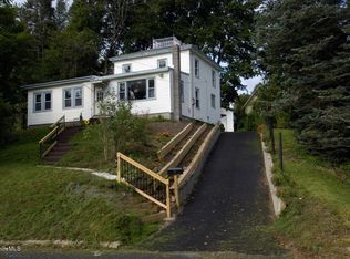 21 Temple St, Adams, MA 01220