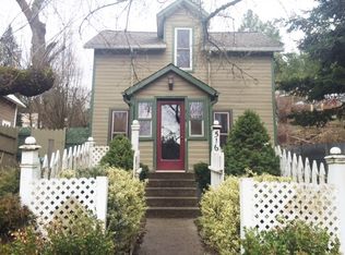 516 S Pine St, Troy, ID 83871