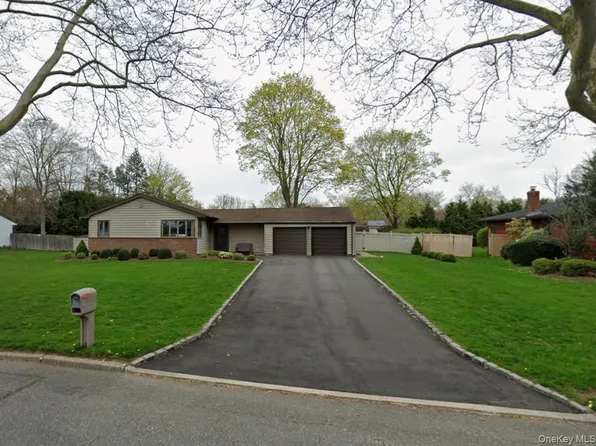 15 Thadford Street, East Northport, NY 11731