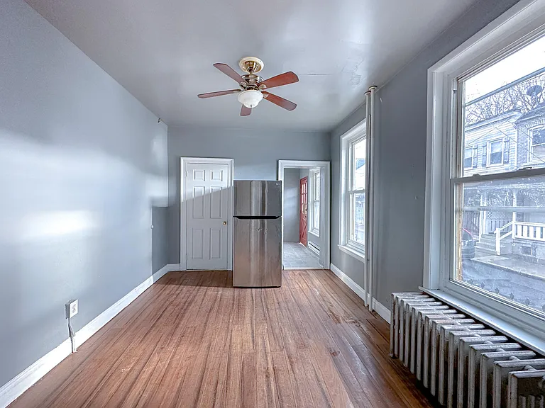 626 W Liberty St #1 — Photo 7