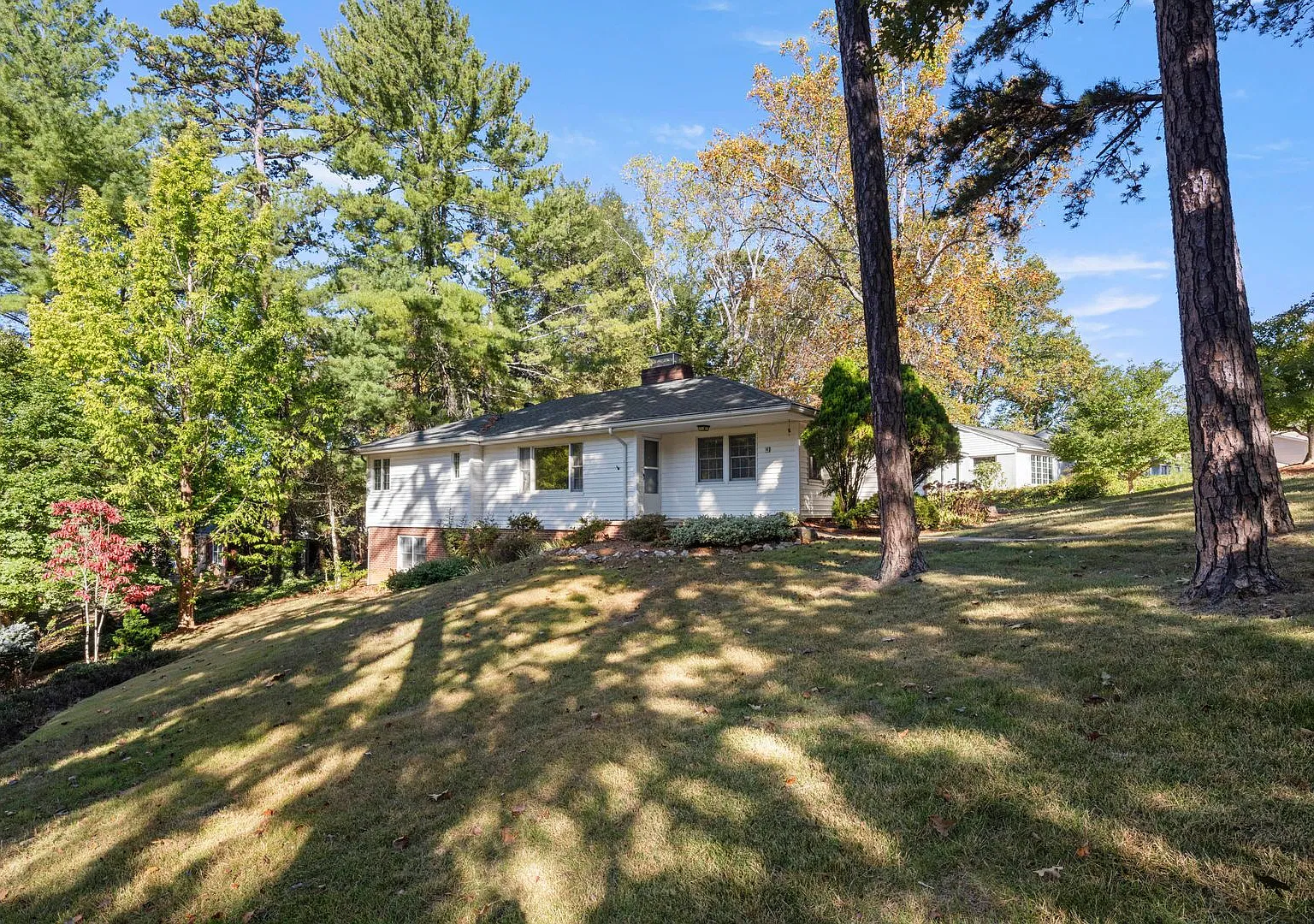 House in Wonderful Grove Park — Photo 1