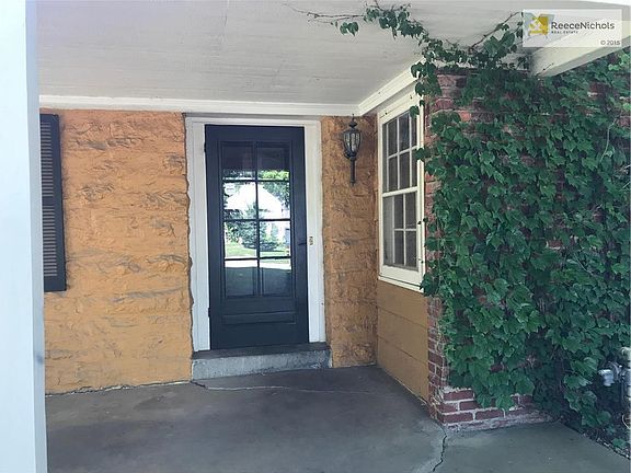 4th image of 6300 Woodward St