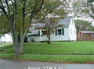 202 Harrison Ave, Milford, CT 06460