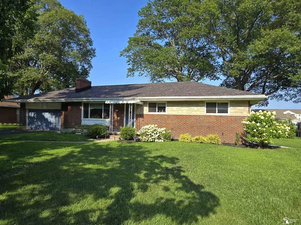 7514 Indian Rd, Temperance, MI 48182