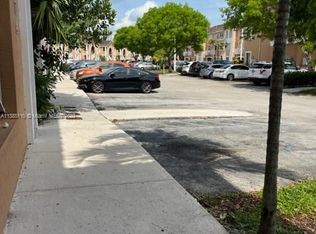 7200 NW 177th St APT 108-7, Hialeah, FL 33015