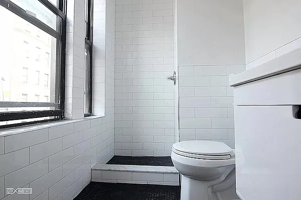 Rented by Owner | media 6