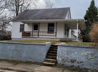 696 Kennedy St, Xenia, OH 45385
