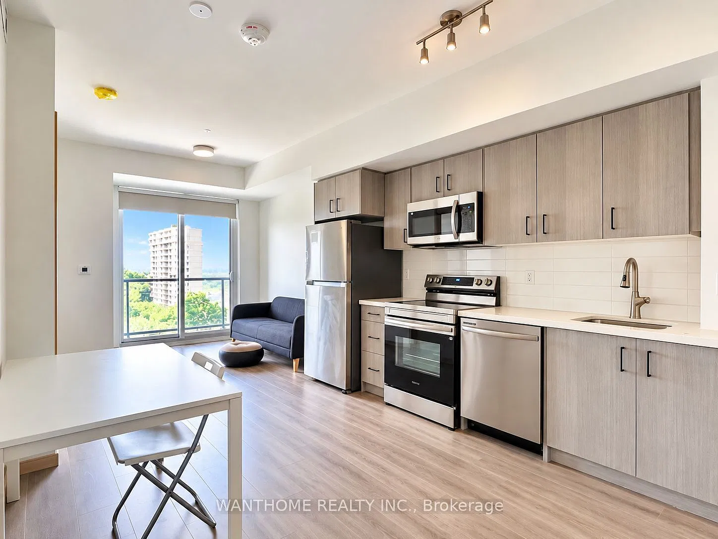 2 bed, $2,350 — Photo 3