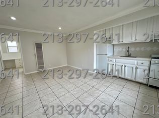 1179 1/2 S Westmoreland Ave, Los Angeles, CA 90006