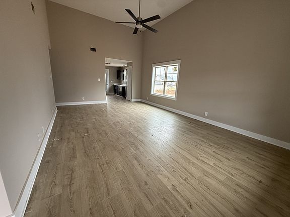 3rd image of 24 Echo Rdg Lot 24