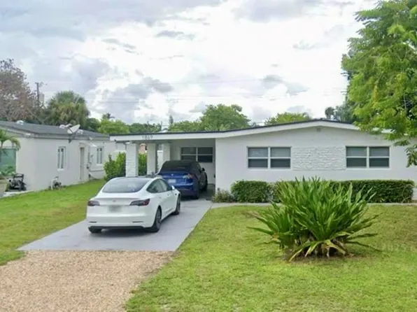 1869 NE 173rd St, North Miami Beach, FL 33162