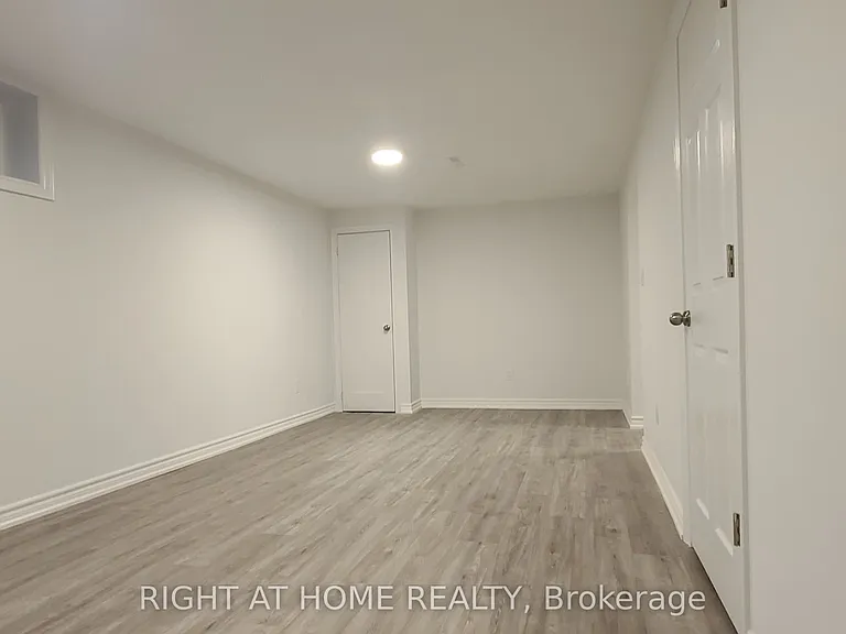 59 Chandler Dr #- LOWER — Photo 5