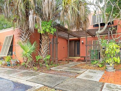 10275 Greenhouse Rd, Pembroke Pines, FL, 33026