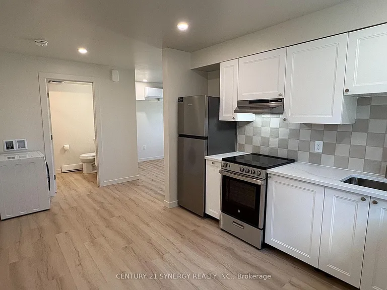 93B Tarquin Cres — Photo 11