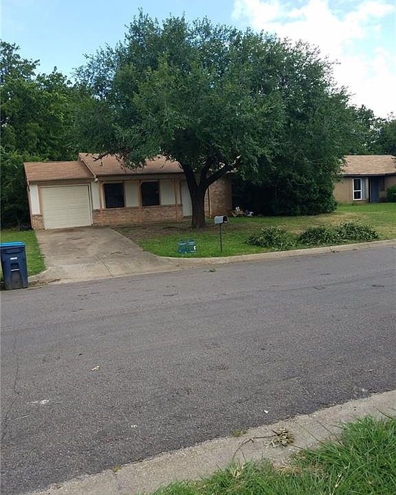 1st image of 6904 Fire Hill Dr