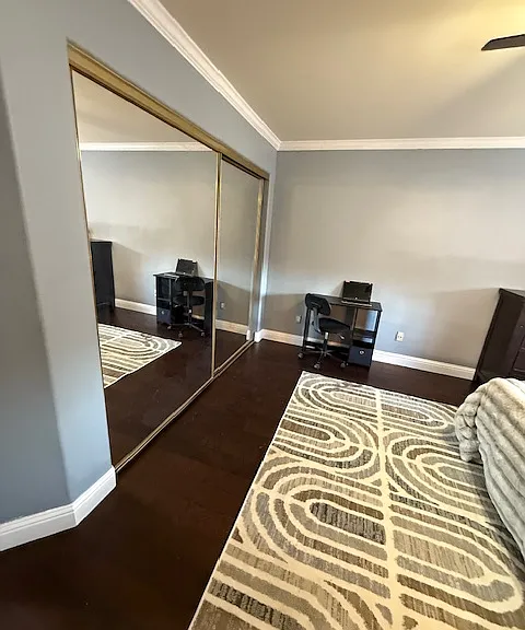 9820 Tiberias Ct — Photo 5