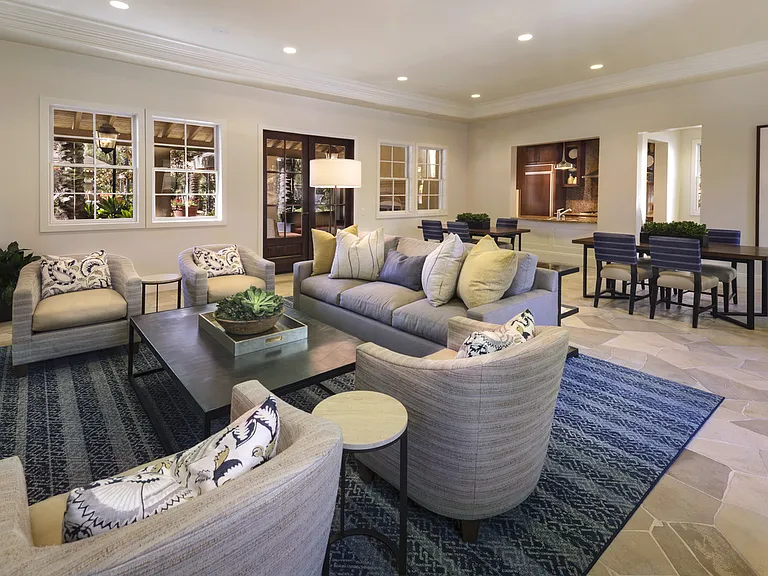 Quail Hill Apartment Homes — Photo 16