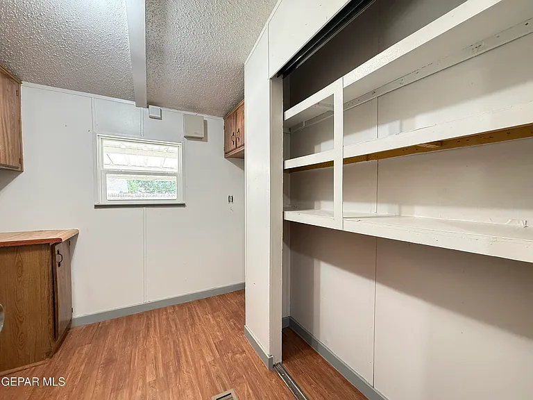 5941 Sixta Dr — Photo 25