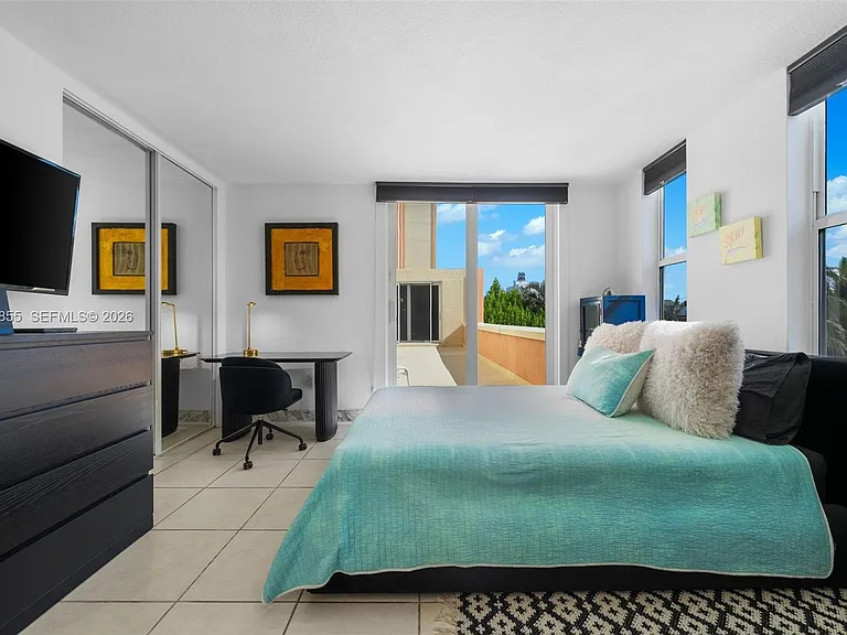 801 S Ocean Dr #207 — Photo 10
