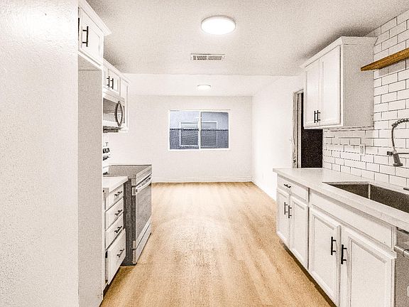 4th image of 4600 Lantados St