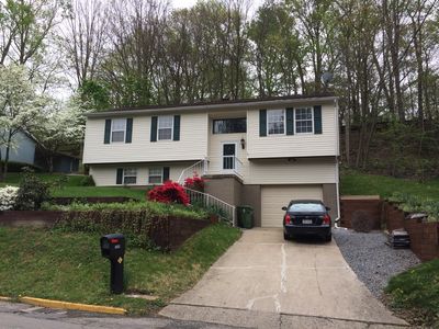 1048 Charles Ave, Morgantown, WV, 26505