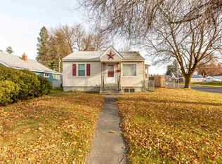 5104 N Maple St, Spokane, WA 99205