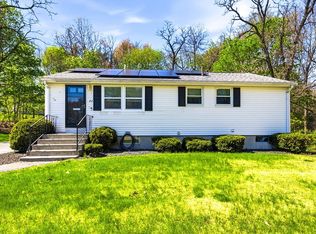 62 Hemenway Rd, Framingham, MA 01701
