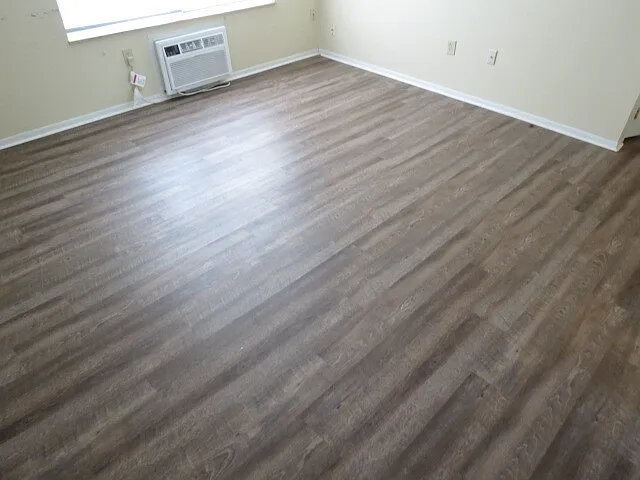 2 bed, 1.0 bath, 720 sqft, $925 — Photo 3