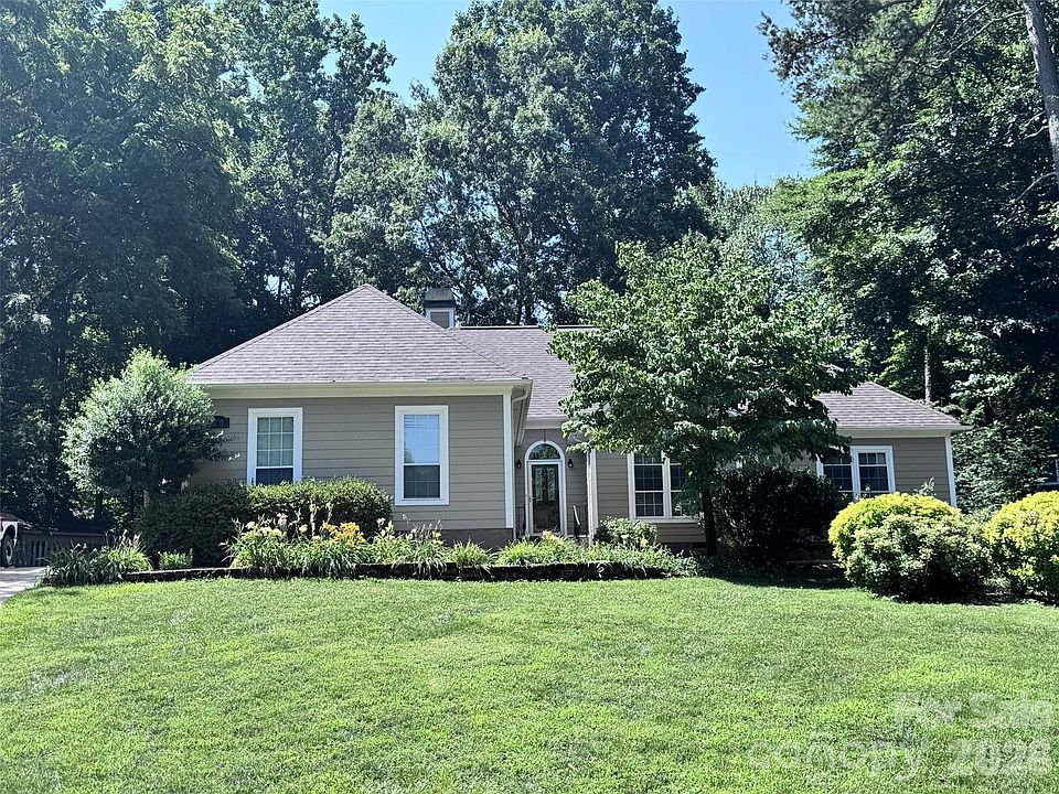 1st image of 12500 Cedarford Ct