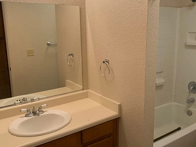 321 Thomsen Rd — Photo 11