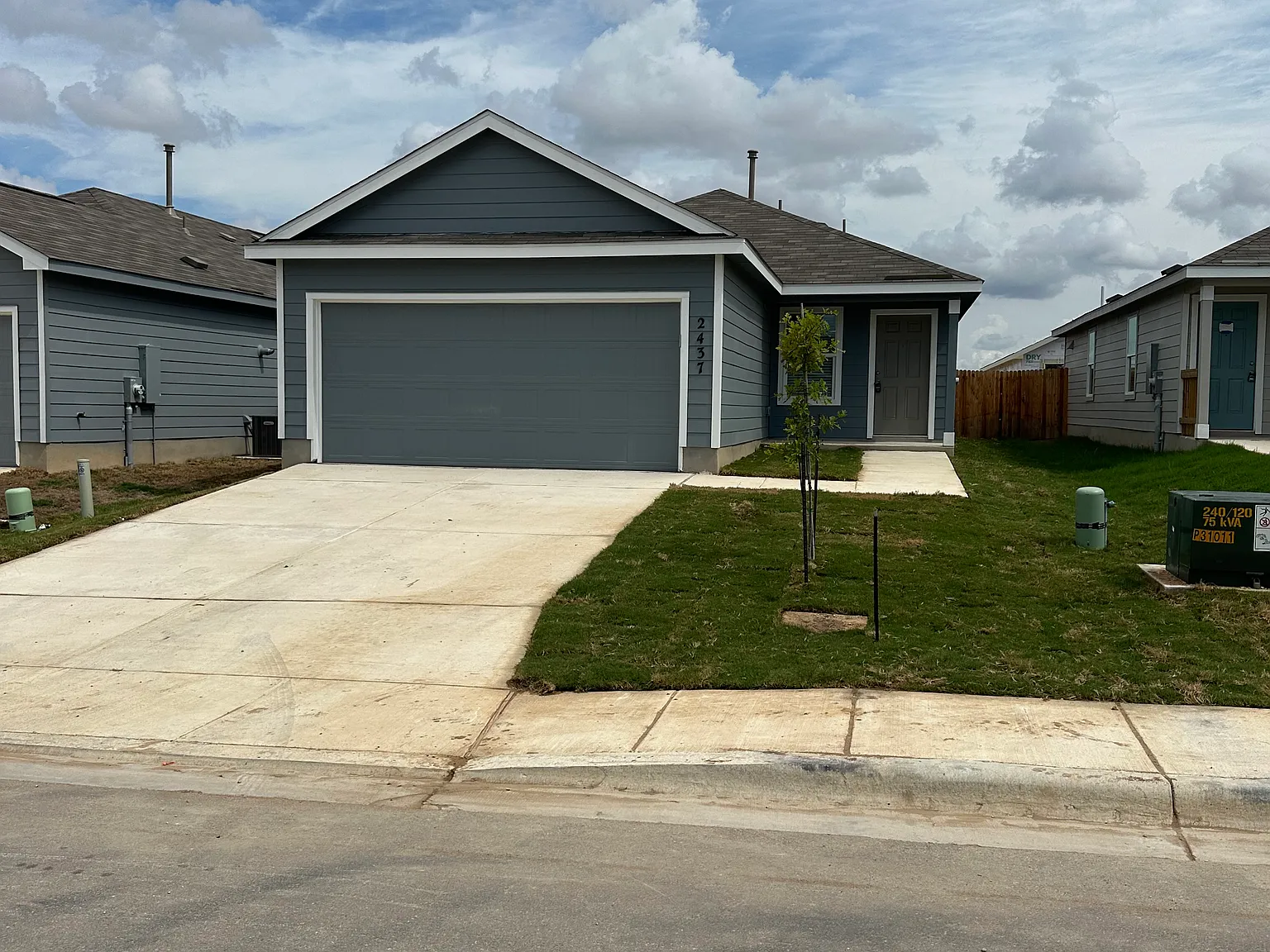 3 bed, 1440 sqft, $1,550 — Photo 2