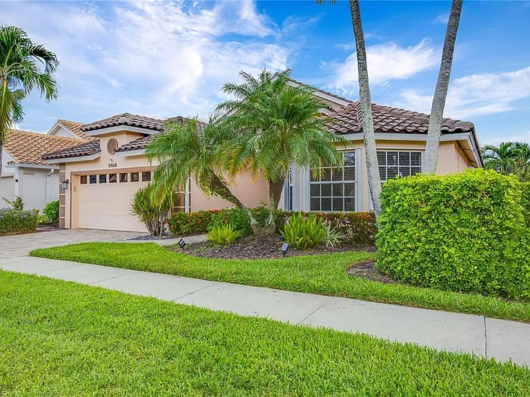 8468 Indian Wells Way — Photo 4