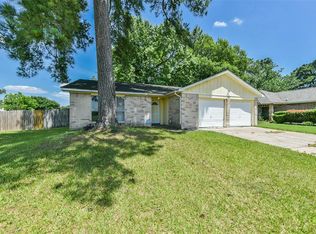 8634 Sherrywood Dr, Houston, TX 77044