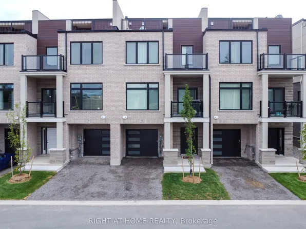 292 Vine St #19, Saint Catharines, ON L2M 7R5