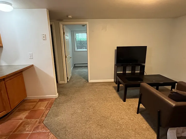 Living room and bedroom 1 door