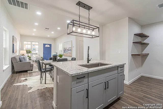 324 Bargas St — Photo 10