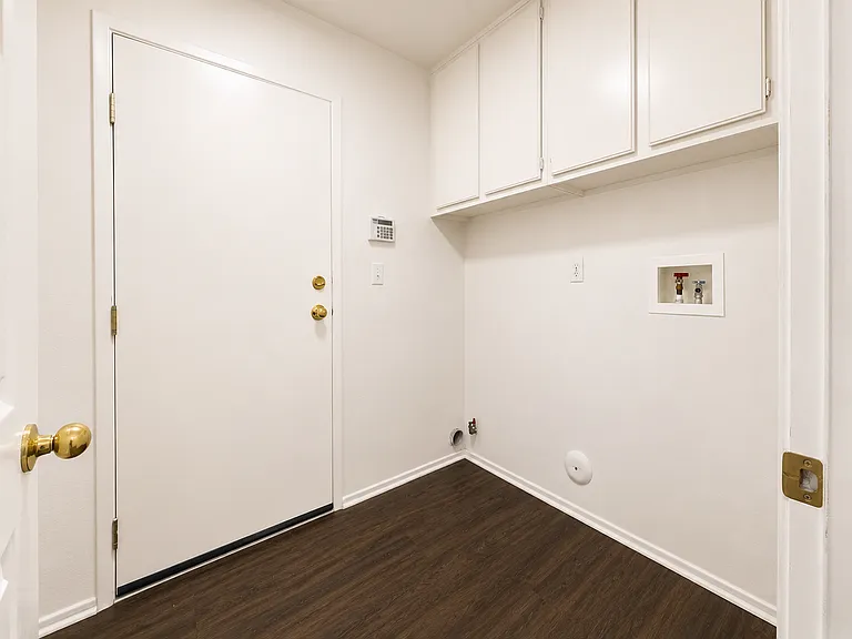 39930 Alpine Union St #B — Photo 11