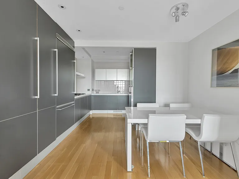 110 Central Park S #8B — Photo 17