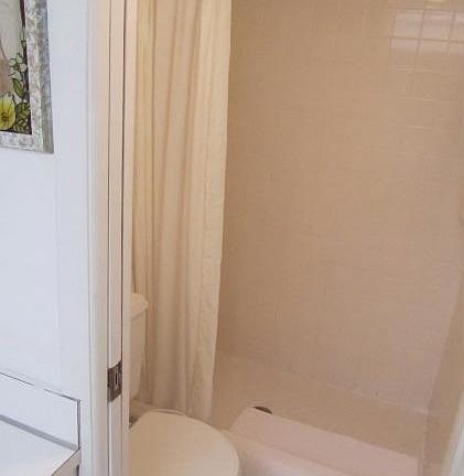 4th image of 103 Glades Blvd APT 3