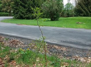 28 Jerrys Rd, Ringtown, PA 17967