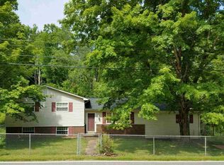 2605 McComas Rd, Barboursville, WV 25504