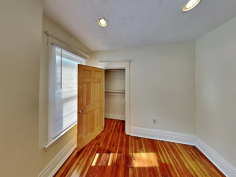 23 W 10th Ave #25B — Photo 6